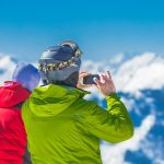 Les offres de sports d'hiver pourraient faire économiser aux familles jusqu'à 460 £ dans l'offre de court séjour Esprit Ski
 